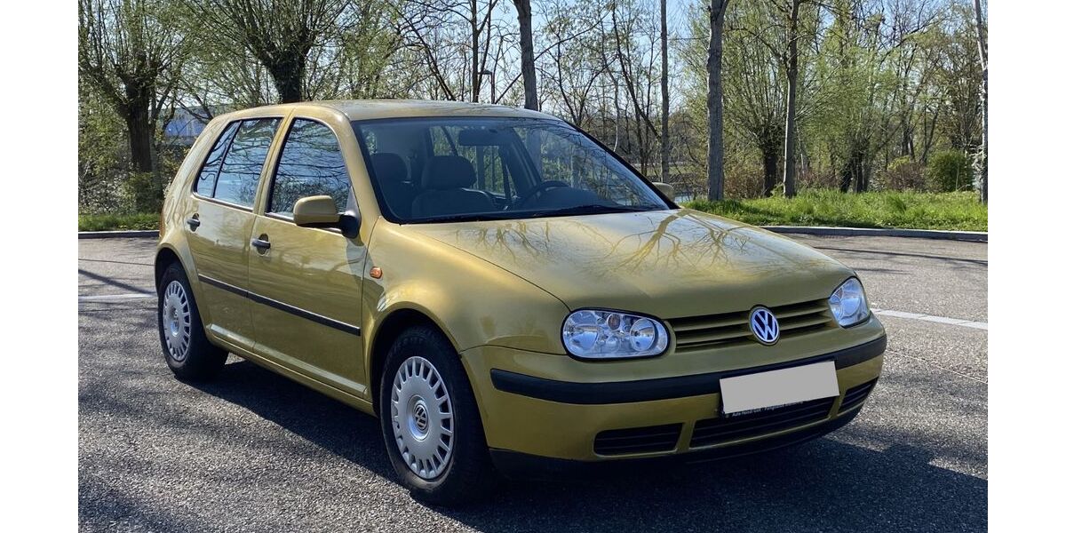 VW Golf 50.000 km 9.450 &euro; Freiburg 79117