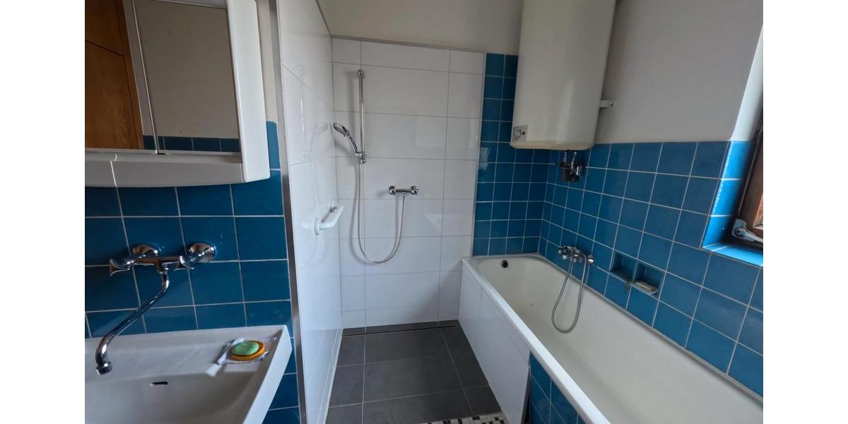 Einfamilienhaus Dillingen (Saar) - 6.5 Zimmer, 141 m&sup2;, 269.000&euro; | Angebot:27102519