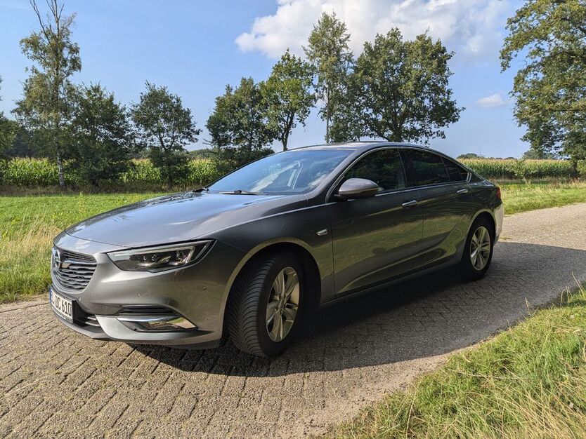 Opel Insignia 77.201 km 13.800 € Freiburg im Breisgau 79111
