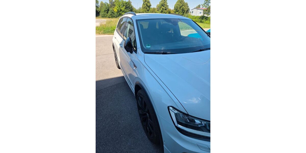 VW Tiguan 121.000 km 22.999 &euro; Vilsbiburg 84137