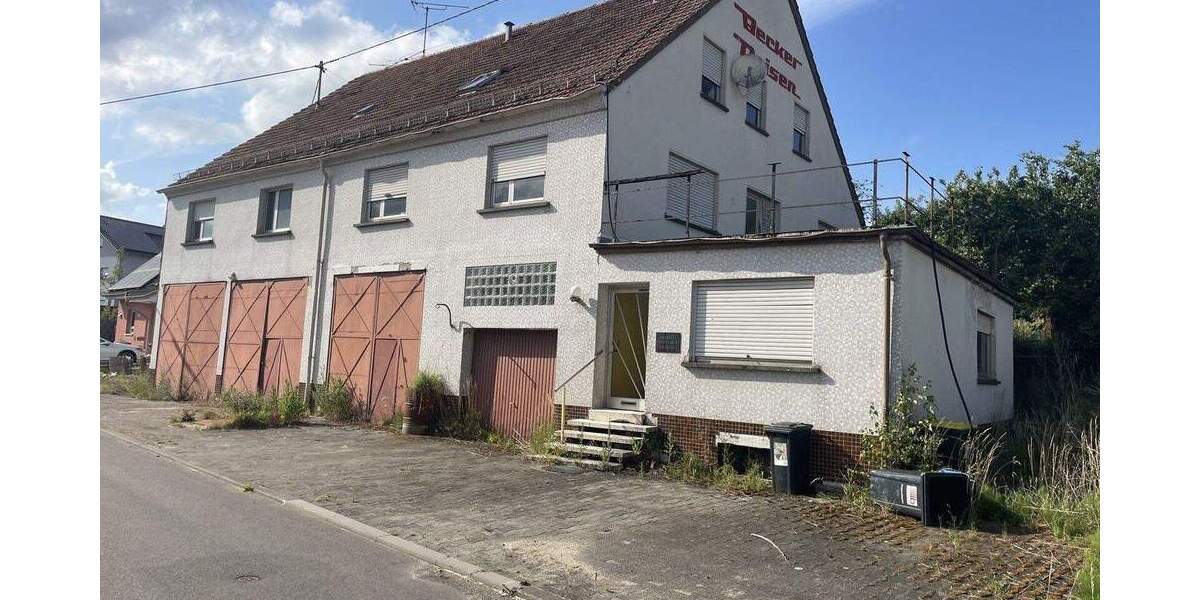 Mehrfamilienhaus, Wohnhaus Freisen Haupersweiler - 8 Zimmer, 244 m&sup2;, 59.000&euro; | Angebot:25670560