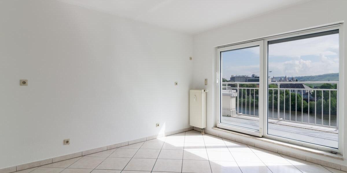 Wohnen mit tollem Moselblick-Attraktive Penthousewohnung mit eigenem Aufzugsausgang an der Mosel - Einfamilienhaus Trier Feyen-Weismark | Angebot:26882302