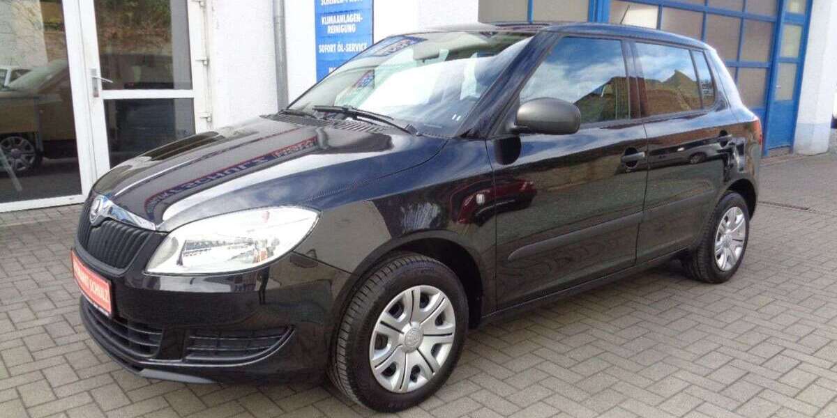 Skoda Fabia 86.994 km 6.350 &euro; Aschersleben 06449