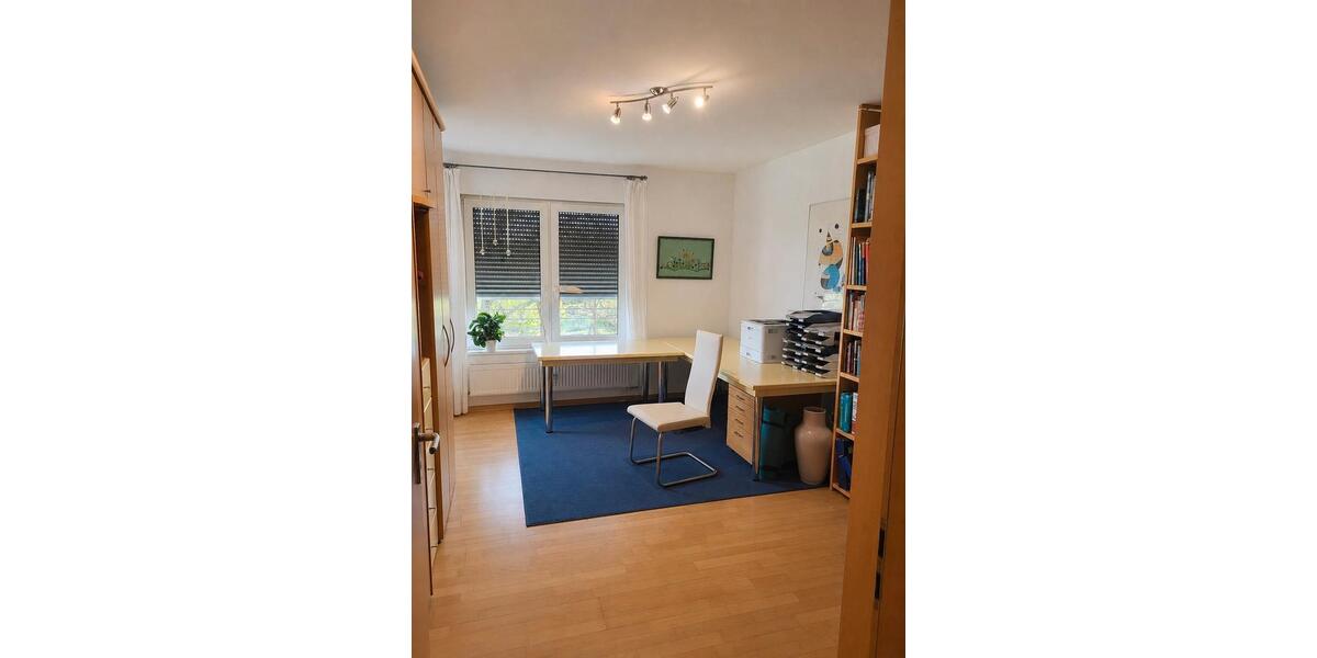 Etagenwohnung Karlsruhe Neureut - 5 Zimmer, 112 m&sup2;, 570.000&euro; | Angebot:26648097