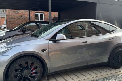 Tesla Model Y 58.000 km 38.900 &euro; Geesthacht 21502