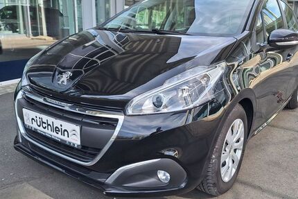 Peugeot 208 47.500 km 9.990 &euro; Würzburg 97076