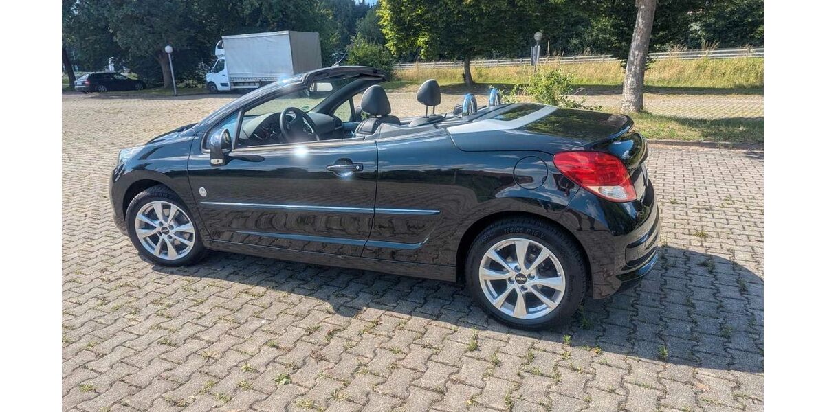 Peugeot 207 110.000 km 5.900 &euro; Eggenfelden 84307