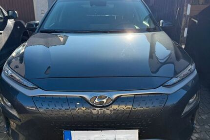 Hyundai KONA 62.000 km 12.900 &euro; Schwabach 91126