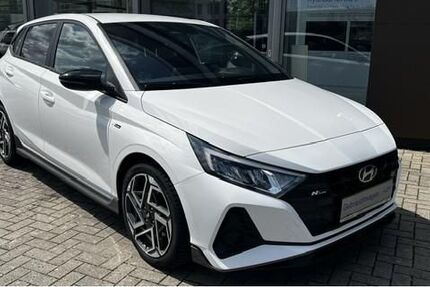 Hyundai i20 11.770 km 20.680 &euro; Lübeck 23562