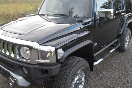Hummer H3