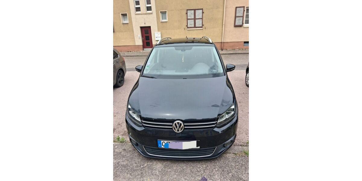 VW Touran 173.149 km 7.600 &euro; kehl 77694