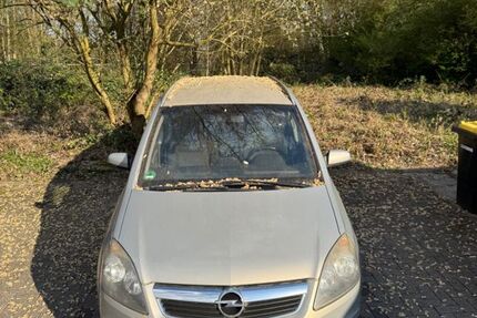 Opel Zafira 220.000 km 999 &euro; Ratingen 40880