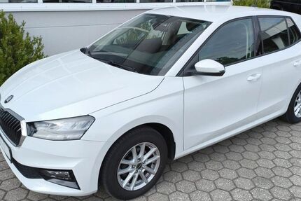 Skoda Fabia 74.150 km 12.490 &euro; Neumarkt 92318