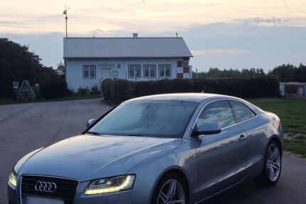 Audi A5 205.000 km 8.300 &euro; Regenstauf 93138