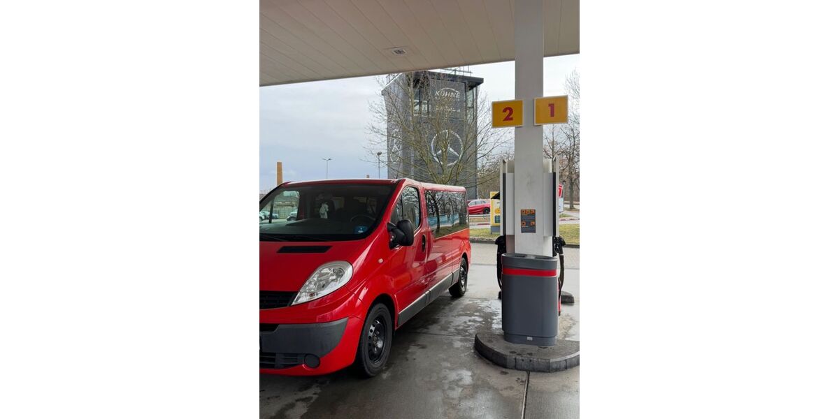 Renault Trafic 212.000 km 10.500 &euro; Leipzig 04205