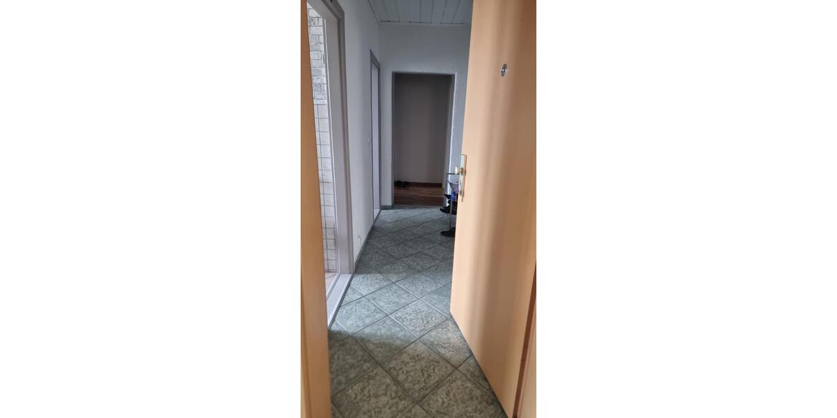 Etagenwohnung Arnstadt - 3 Zimmer, 65 m&sup2;, 510&euro; | Angebot:26163893