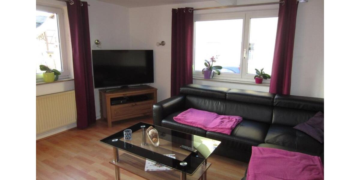 Gemütliche DHH mit 3 ZKB und Stellplatz in Bad Schwalbach-OT 3 zimmer