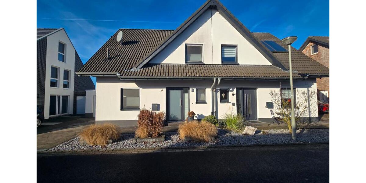 Doppelhaushälfte Emmerich am Rhein - 5 Zimmer, 113 m&sup2;, 349.999&euro; | Angebot:26415798