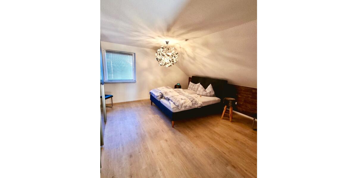 Dachgeschoßwohnung Bonndorf im Schwarzwald - 3 Zimmer, 89 m&sup2;, 179.000&euro; | Angebot:26823846