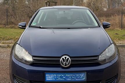 VW Golf 102.439 km 5.600 &euro; Kiel 24114