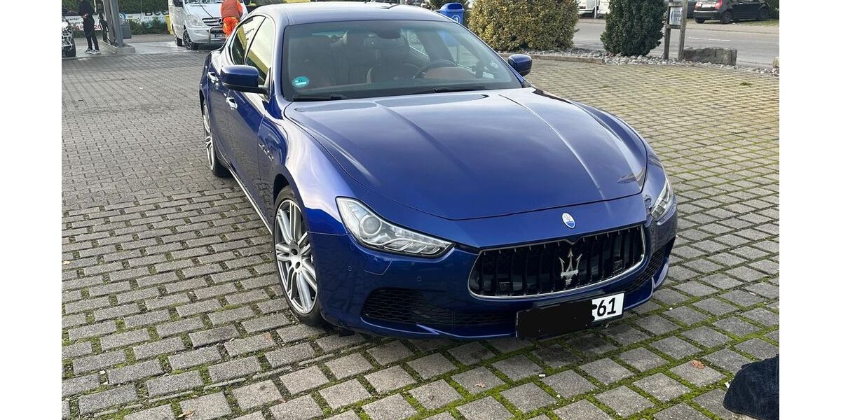 Maserati Ghibli 90.500 km 31.150 &euro; Backnang 71522