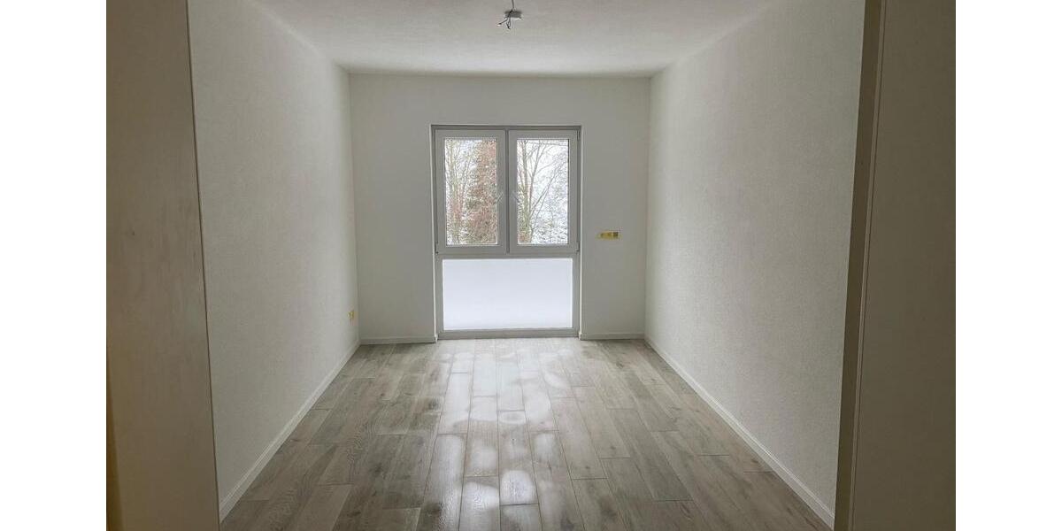 Etagenwohnung Freudenstadt - 4 Zimmer, 110 m&sup2;, 1.200&euro; | Angebot:26447027