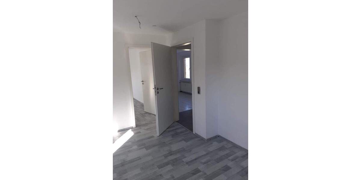 Etagenwohnung Calbe (Saale) Calbe - 1 Zimmer, 52 m&sup2;, 331&euro; | Angebot:25536130