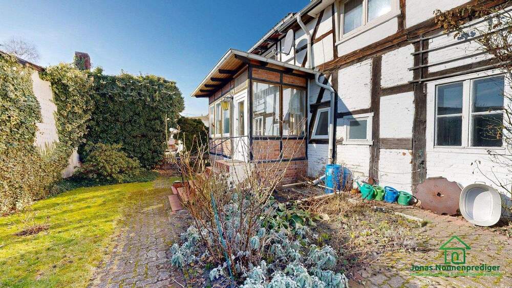 Reihenmittelhaus Lenzen - 4 Zimmer, 131 m&sup2;, 130.000&euro; | Angebot:25910302