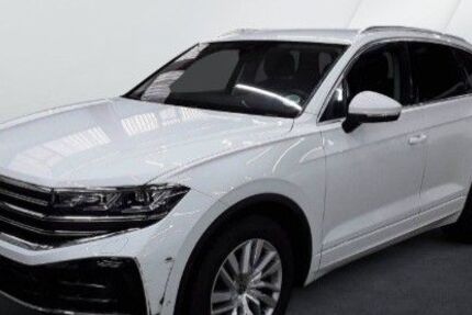 VW Touareg 25.670 km 59.860 &euro; Blomberg 32825