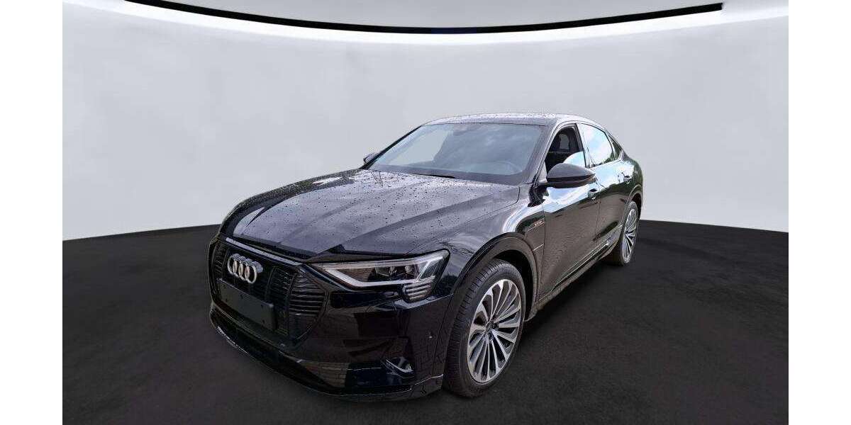 Audi e-tron 39.392 km 35.845 &euro; Hagen 58091