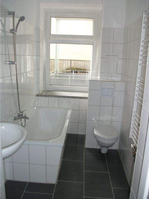 nette Mieter gesucht ! MiT Holzdielung - 3 Zimmer- MIT BaLkoN