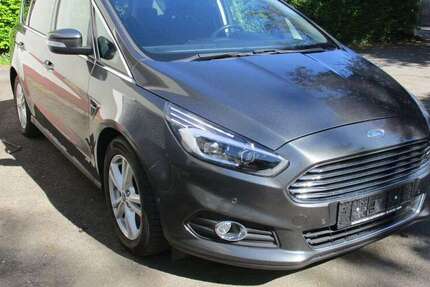 Ford S-Max 149.266 km 14.999 &euro; Vlotho 32602