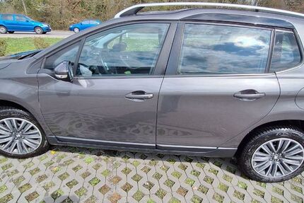 Peugeot 2008 80.000 km 7.500 &euro; Hohenbrunn 85662