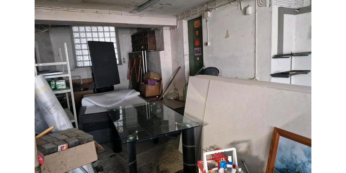 Einfamilienhaus Hallstadt - 11 Zimmer, 450 m&sup2;, 1.400&euro; | Angebot:21621278