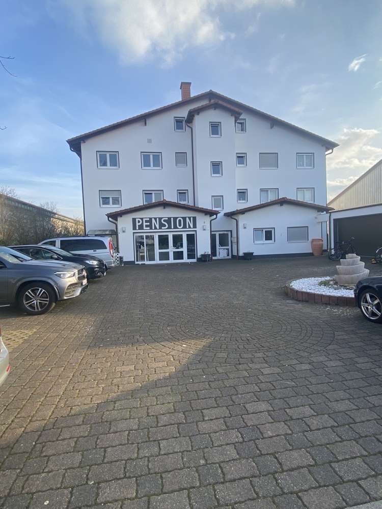 Gastronomie in Grünstadt 1.895.000 € 1003.5 m²