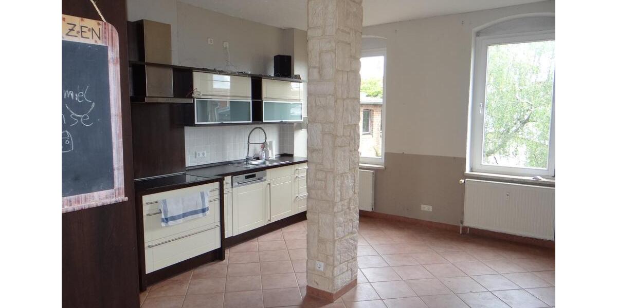 Etagenwohnung Weißenfels - 4.5 Zimmer, 127 m&sup2;, 110.000&euro; | Angebot:27176064
