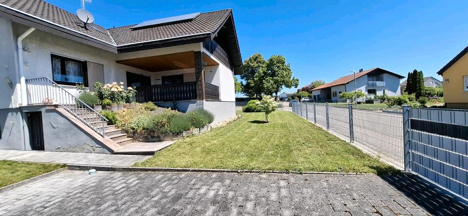 Mehrfamilienhaus, Wohnhaus Kraichtal - 8 Zimmer, 200 m&sup2;, 479.000&euro; | Angebot:26795036