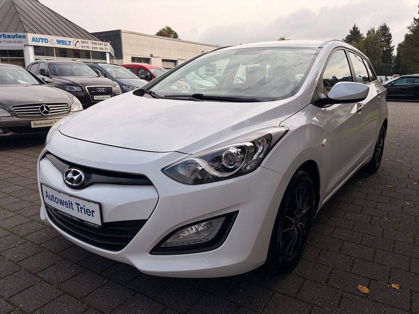Hyundai i30 186.643 km 6.590 € Trier 54294