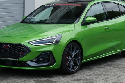 Ford Focus 21.900 km 33.990 &euro; Ehrenberg-Seiferts 36115