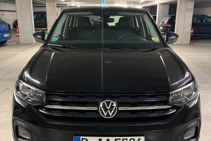 VW T-Cross 8.574 km 17.299 &euro; Berlin 13086