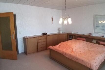 Großzügiges Eckreihenhaus mit Garten zu vermieten zimmer