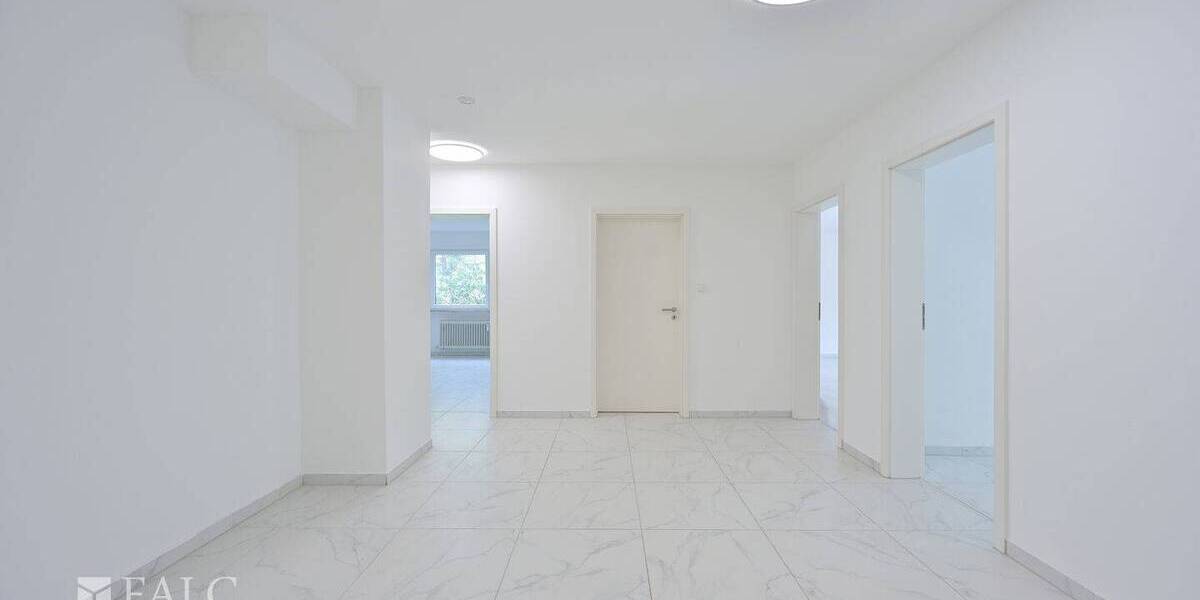 Etagenwohnung München Thalk.Obersendl.-Forsten-Fürstenr.-Solln - 4 Zimmer, 107 m&sup2;, 2.690&euro; | Angebot:26820500