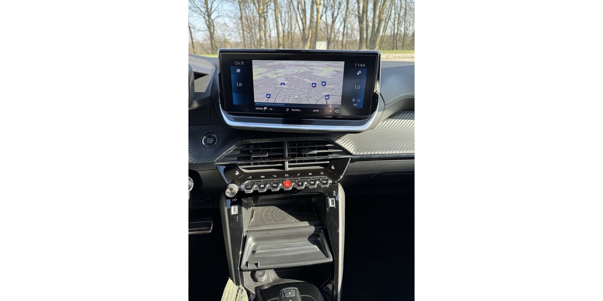 Peugeot 2008 70.200 km 18.000 &euro; Remscheid 42853