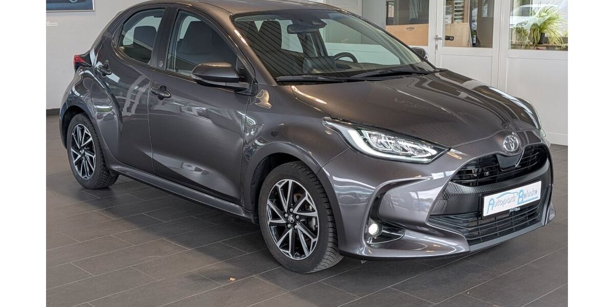 Toyota Yaris 69.274 km 14.890 &euro; Achim Bierden 28832