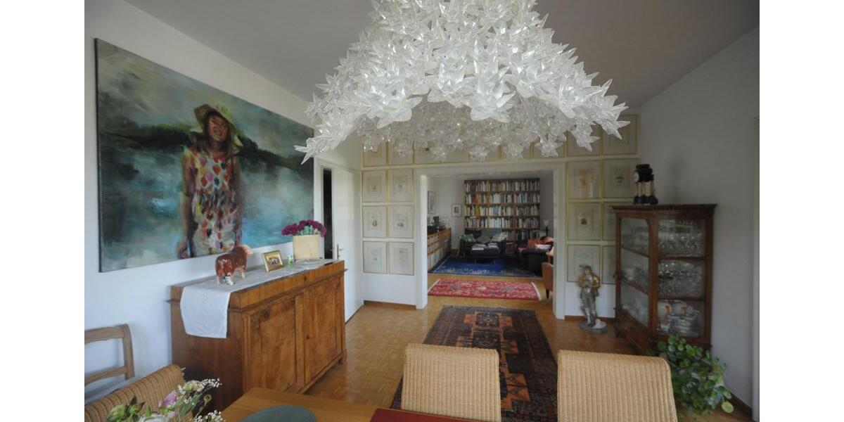 Einfamilienhaus Bad Kissingen - 6.5 Zimmer, 210 m&sup2;, 560.000&euro; | Angebot:26904800