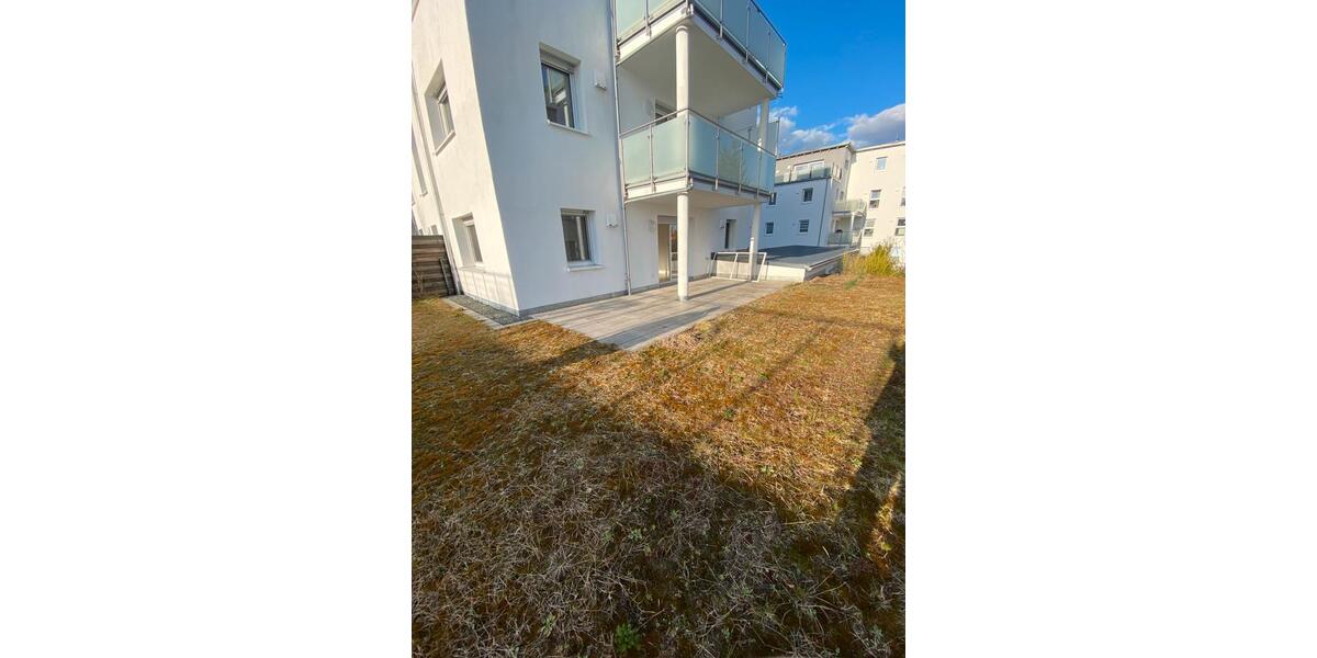 Erdgeschoßwohnung Kemnath - 4 Zimmer, 114 m&sup2;, 1.300&euro; | Angebot:25549087