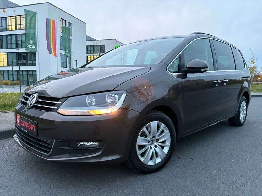 VW Sharan 130.000 km 22.999 € Köln 51107