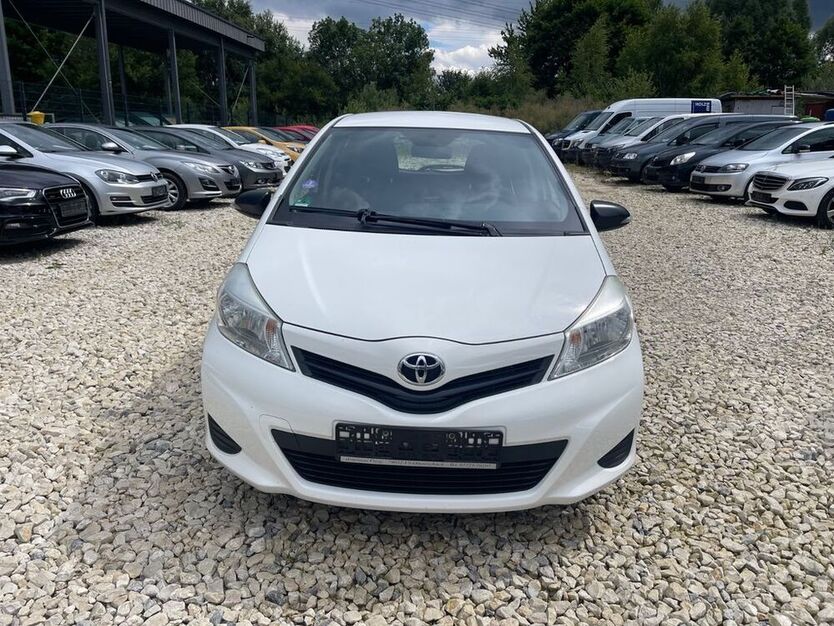 Yaris