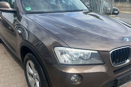 BMW X3 212.000 km 6.990 &euro; Berlin 13581