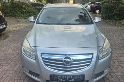 Opel Insignia 236.450 km 2.000 &euro; Berlin 10551